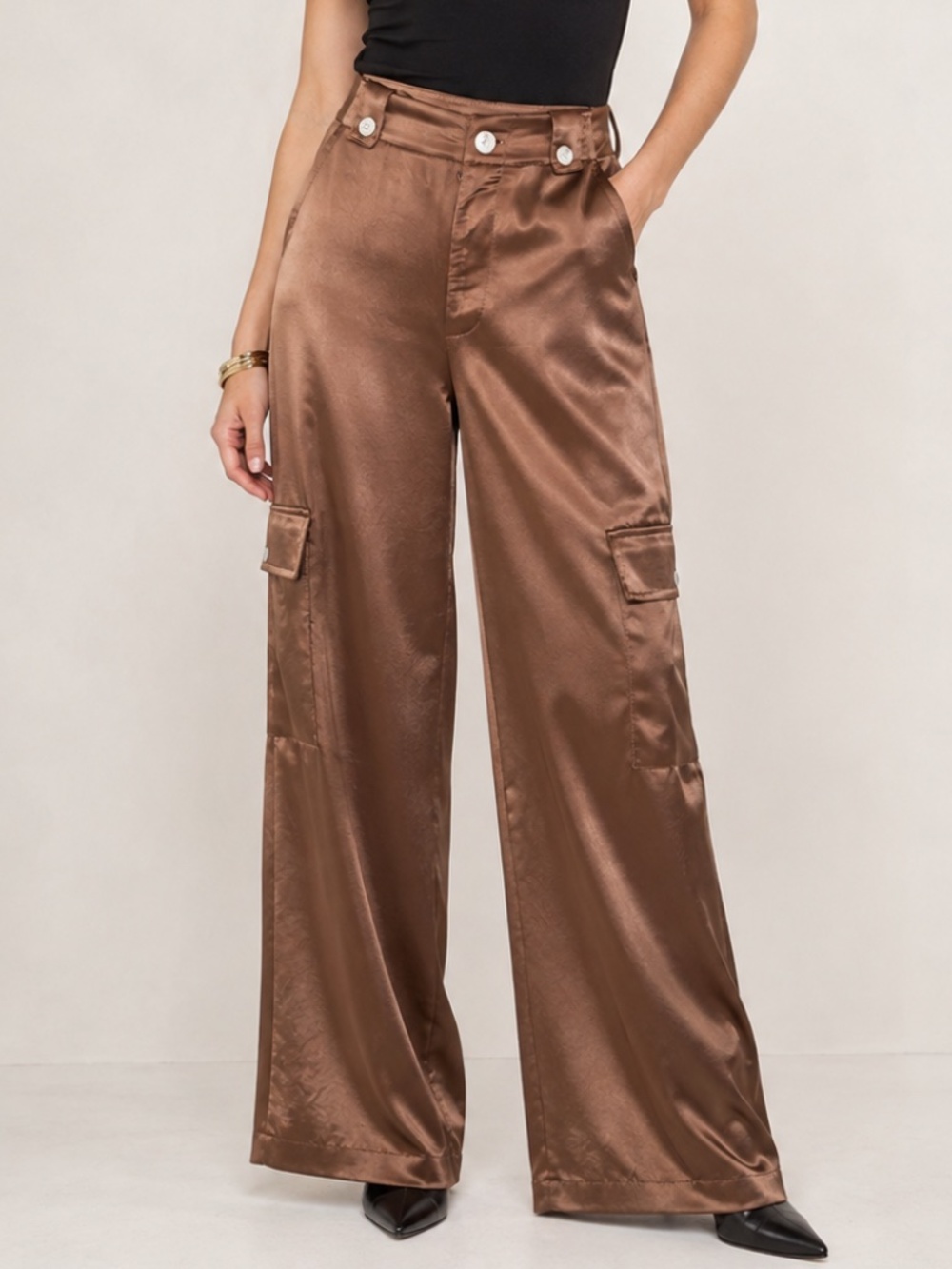 NWT Astrid - Wide Leg Satin Cargo Pant - SzS